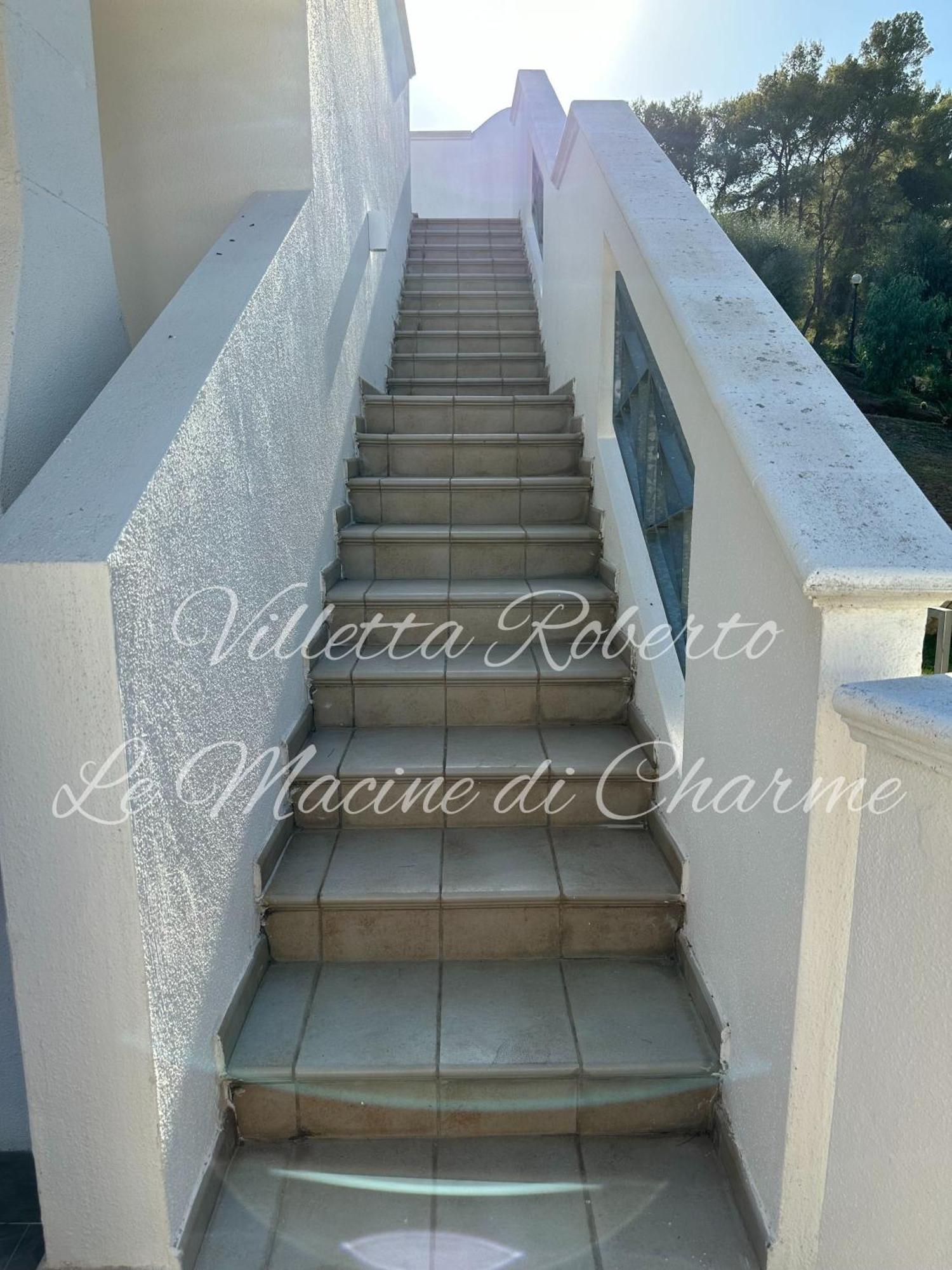Villetta Roberto Le Macine Di Charme - Pugnochiuso Resort Vieste Bagian luar foto
