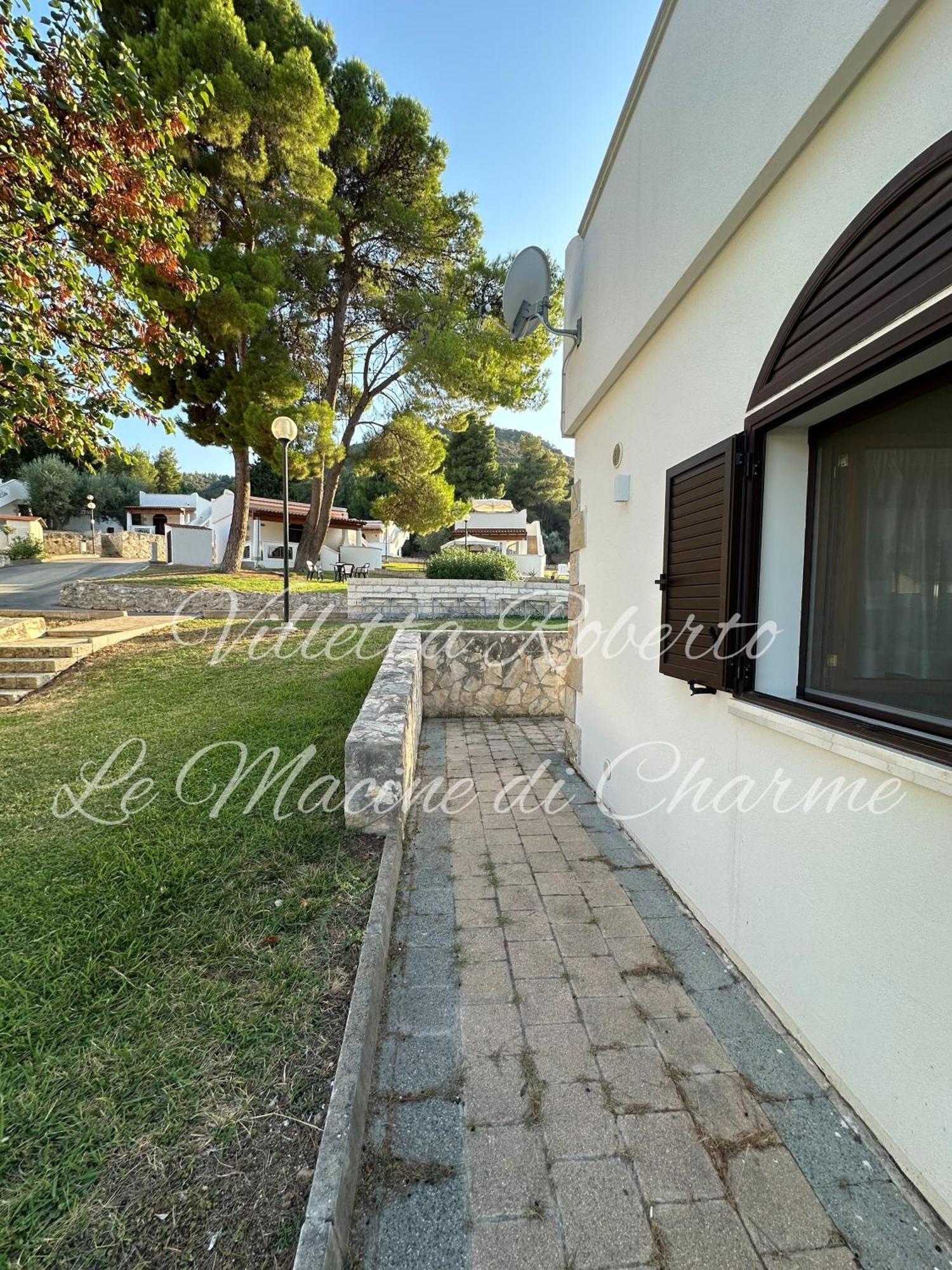 Villetta Roberto Le Macine Di Charme - Pugnochiuso Resort Vieste Bagian luar foto