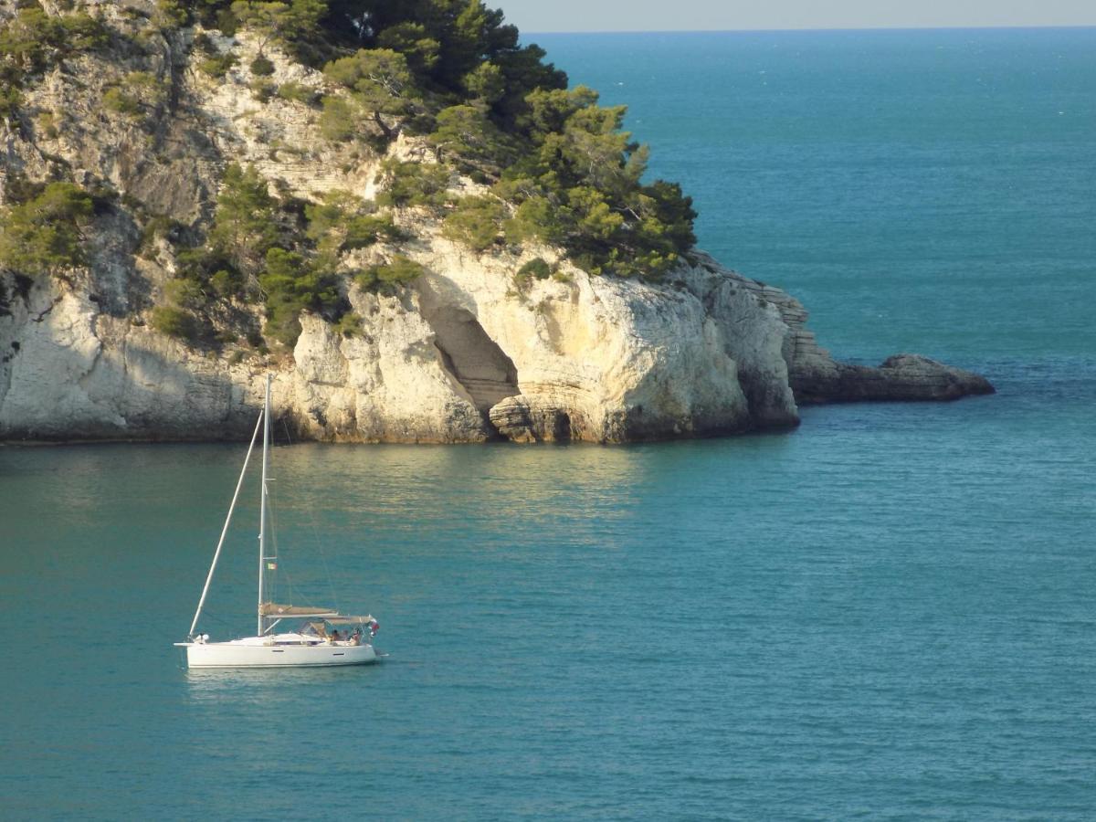 Villetta Roberto Le Macine Di Charme - Pugnochiuso Resort Vieste Bagian luar foto